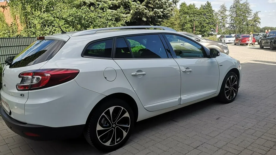 RENAULT Megane -