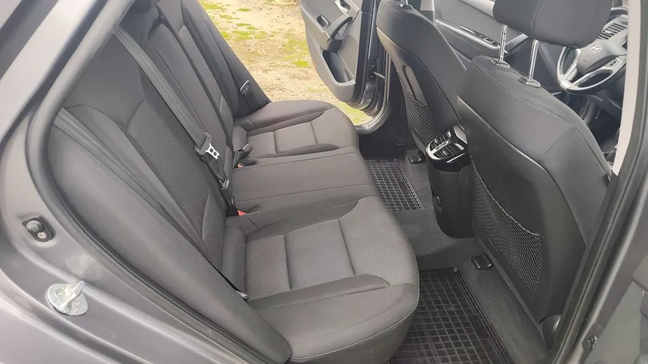 HYUNDAI i40 -