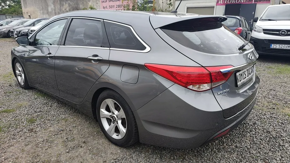 HYUNDAI i40 -