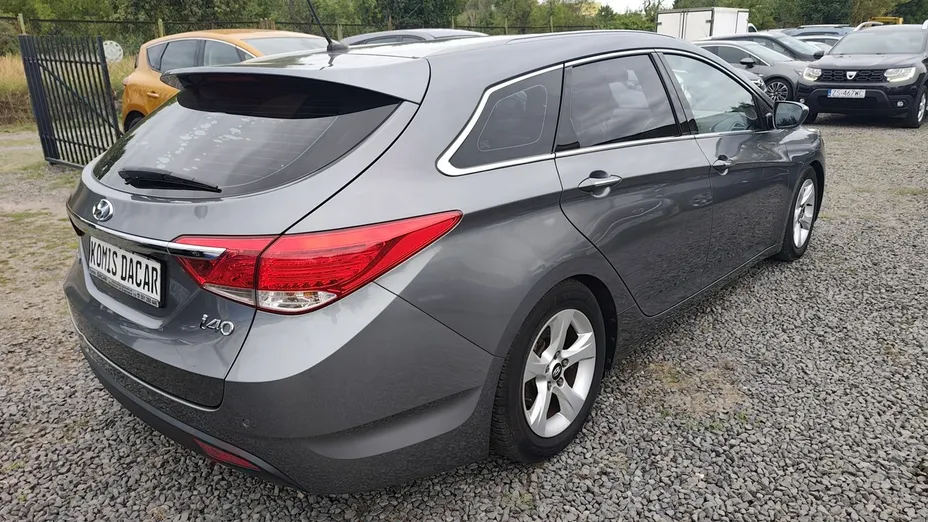 HYUNDAI i40 -