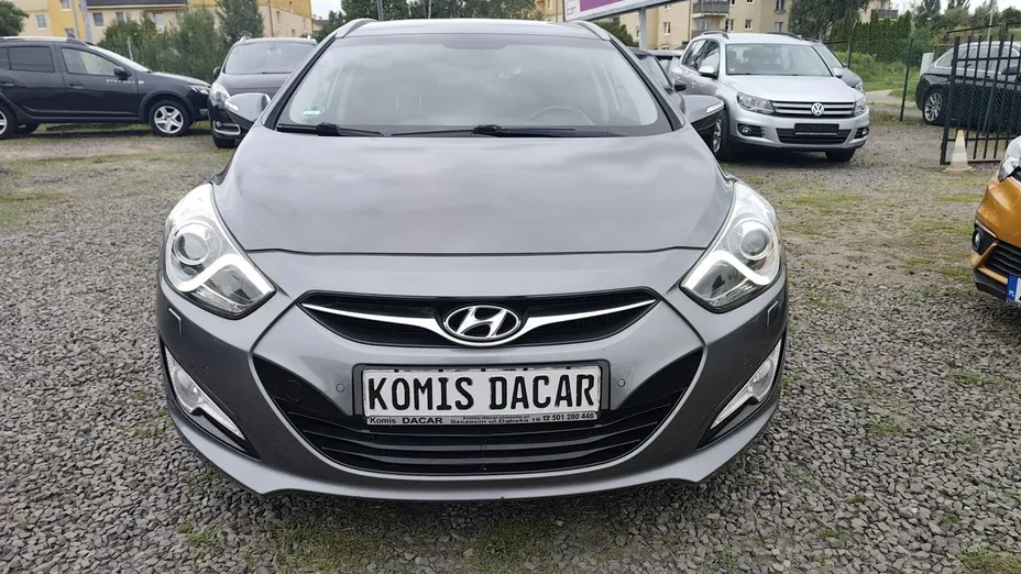 HYUNDAI i40 -