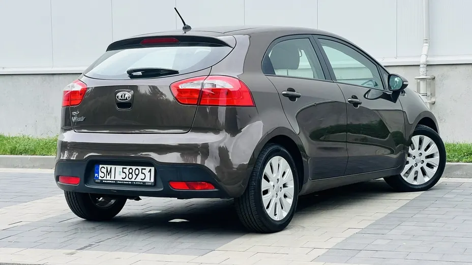 KIA Rio -