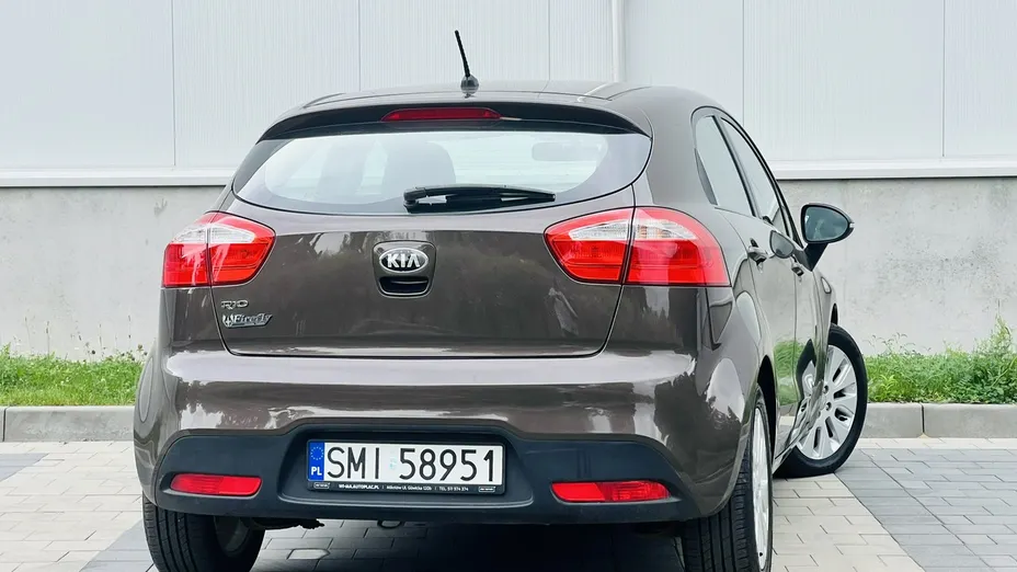 KIA Rio -