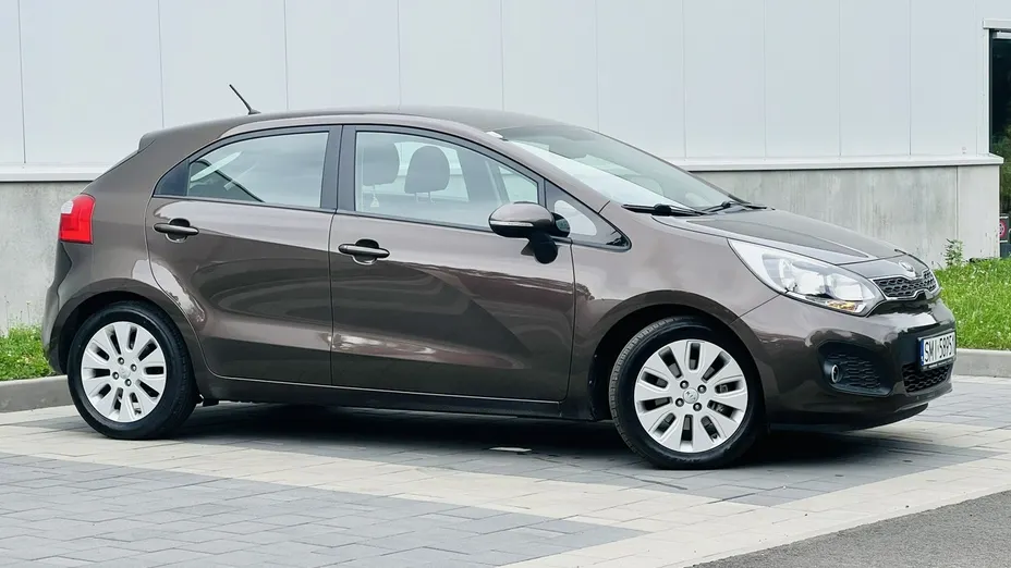 KIA Rio -
