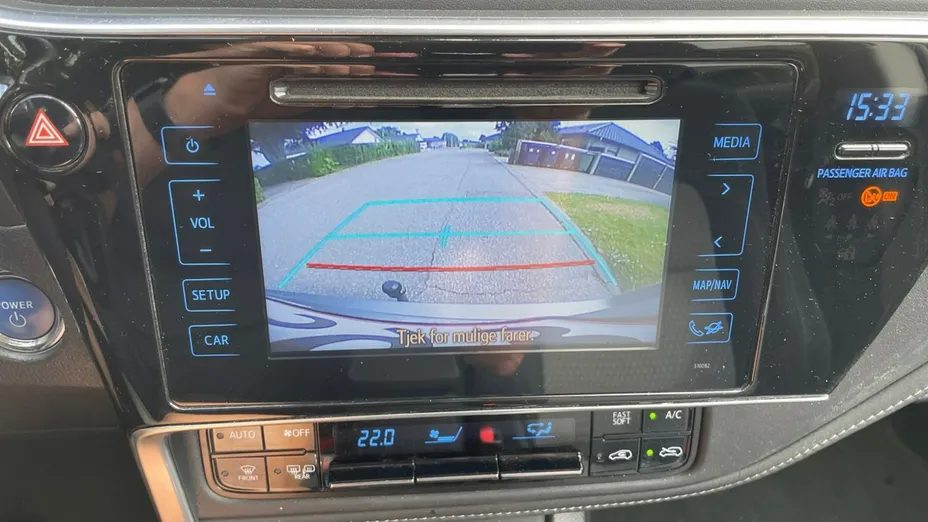 TOYOTA Auris -