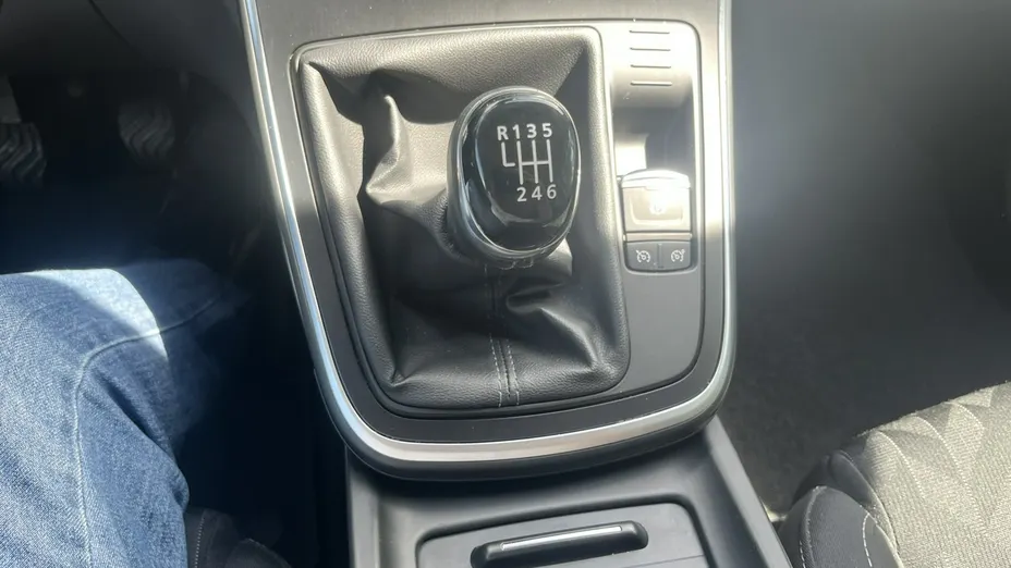 RENAULT Scenic -