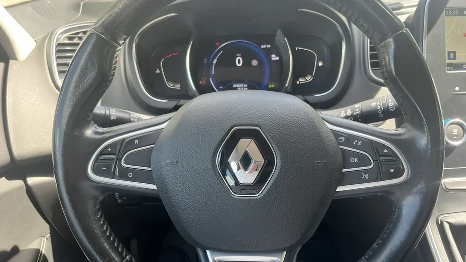 RENAULT Scenic -