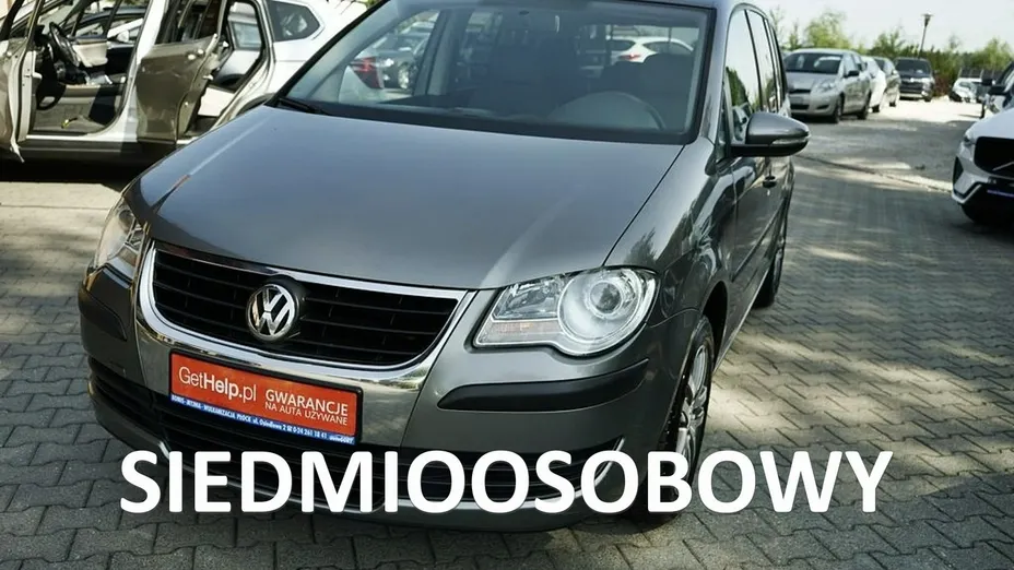 VOLKSWAGEN Touran -