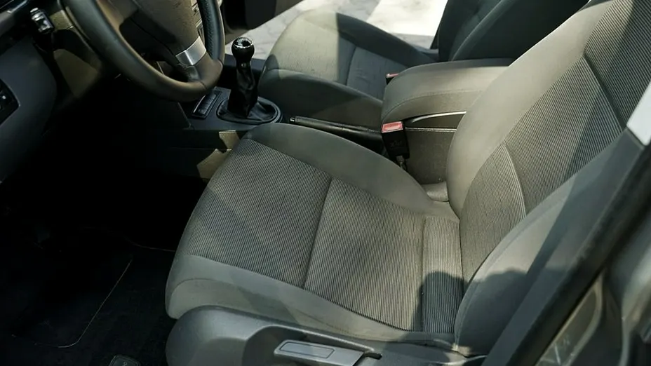 VOLKSWAGEN Touran -