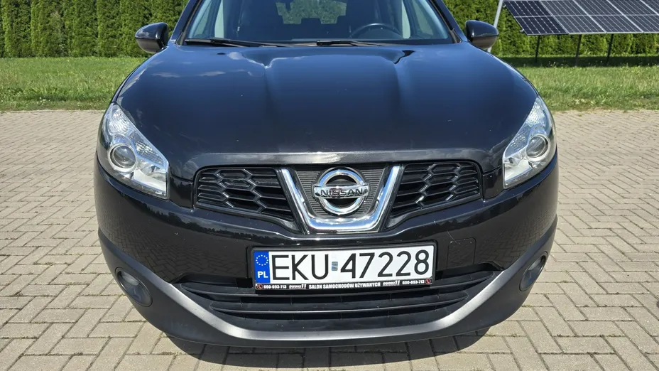 NISSAN Qashqai -