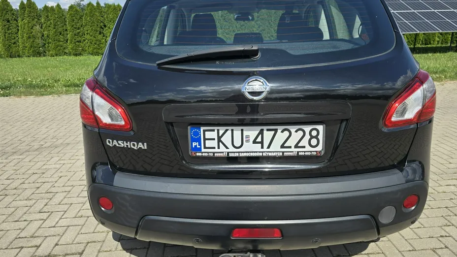 NISSAN Qashqai -