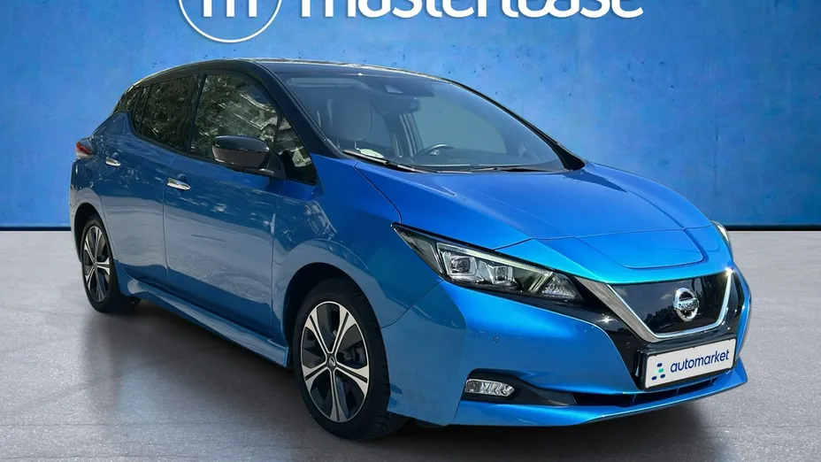 NISSAN Leaf -