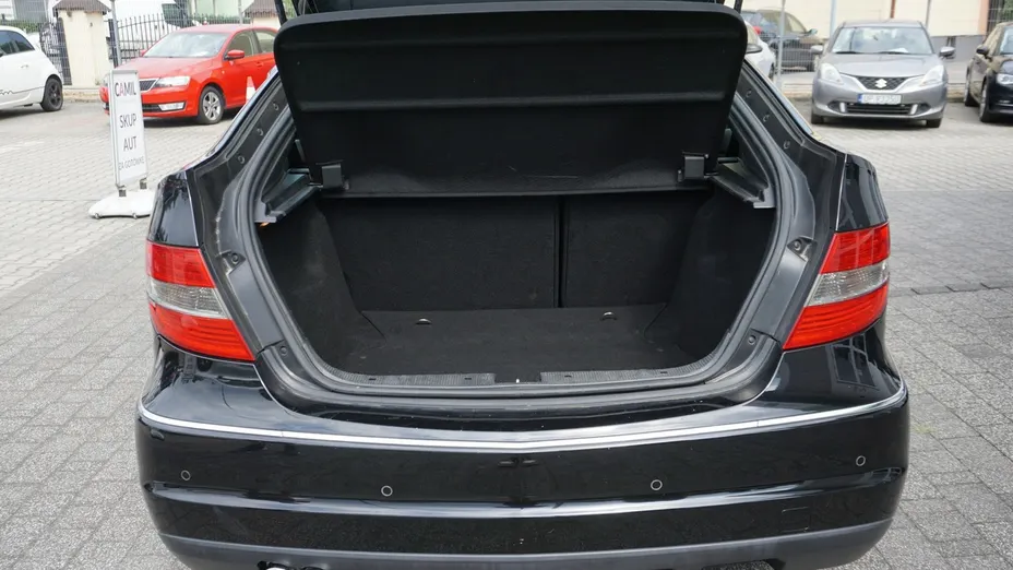 MERCEDES-BENZ CLC -