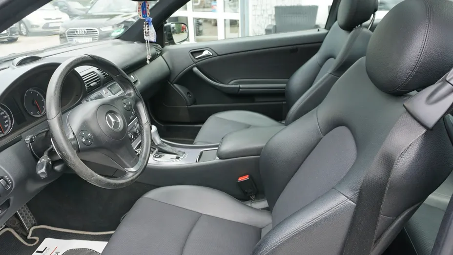 MERCEDES-BENZ CLC -