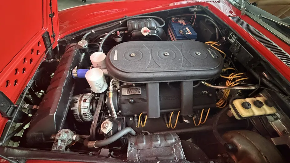 FERRARI 330 -