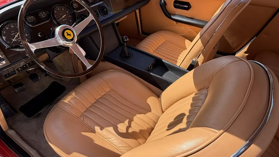 FERRARI 330 -