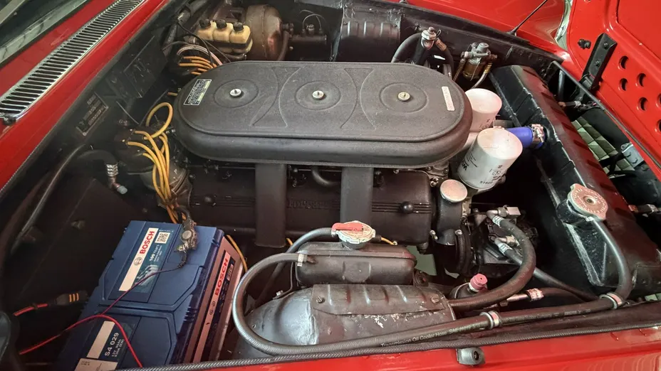 FERRARI 330 -