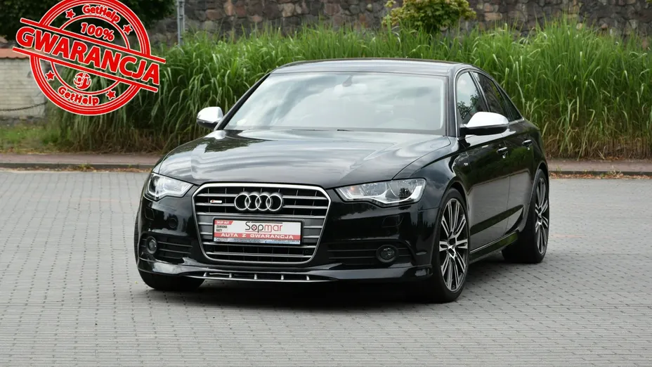 AUDI A6 -