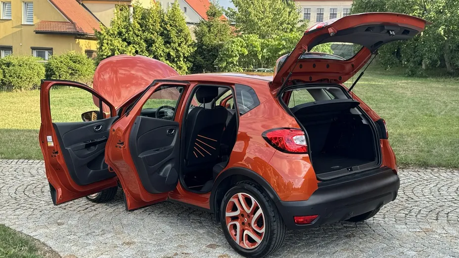 RENAULT Captur -