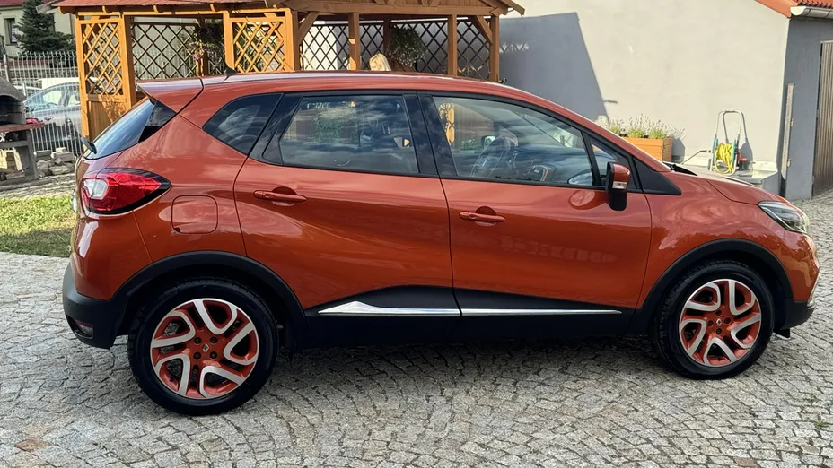 RENAULT Captur -