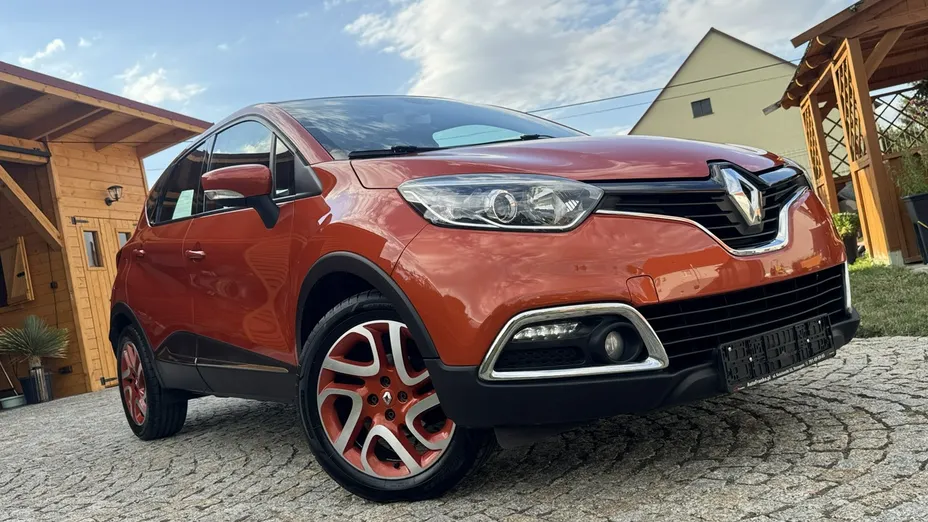 RENAULT Captur -