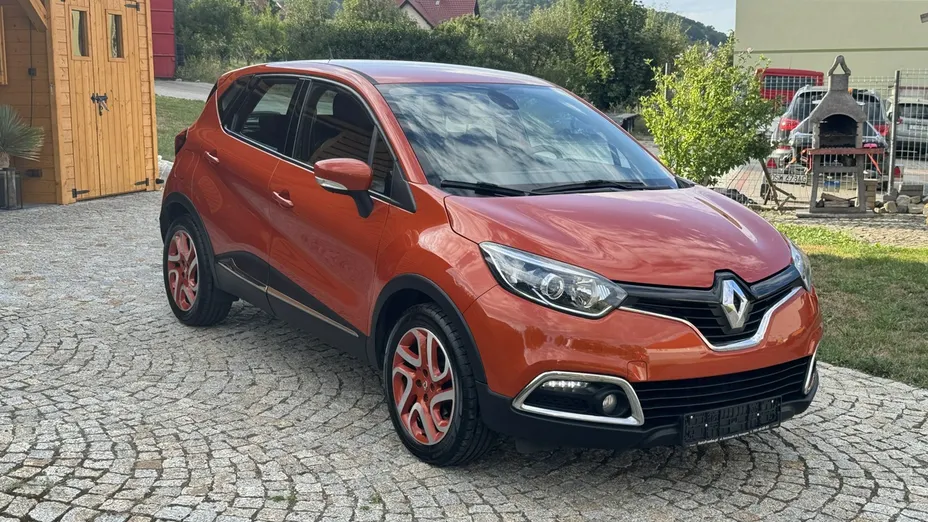RENAULT Captur -