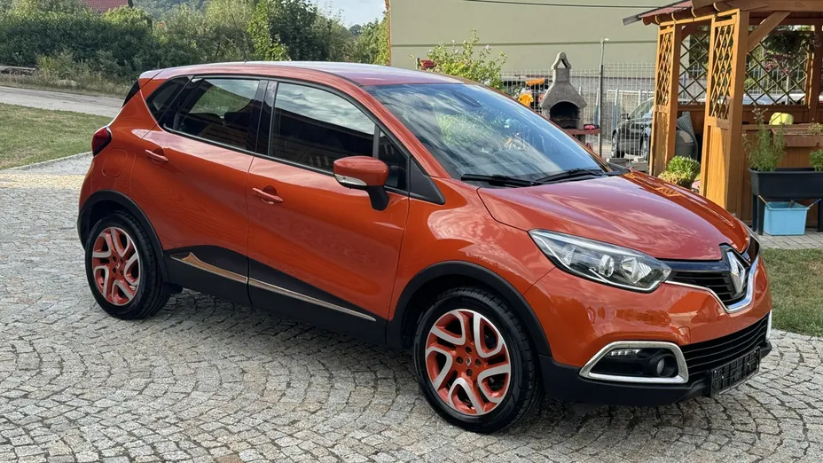 RENAULT Captur -