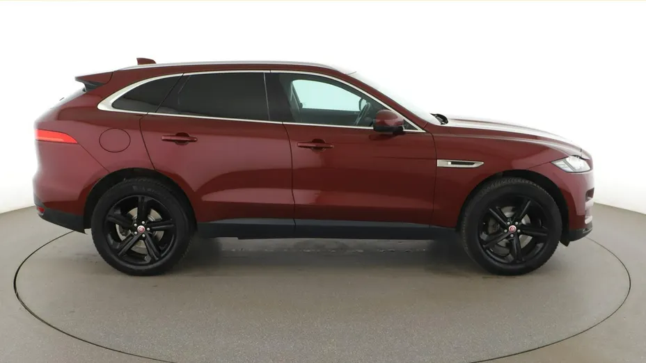 JAGUAR F-Pace -