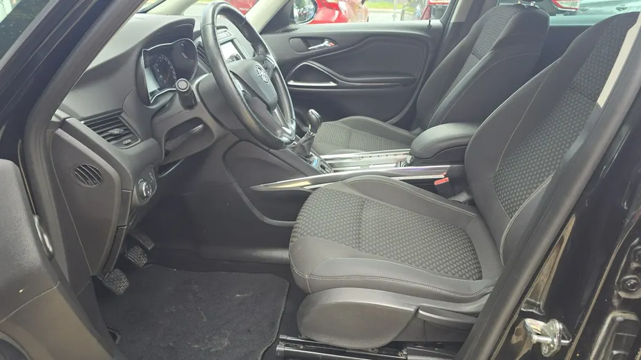 OPEL Zafira -