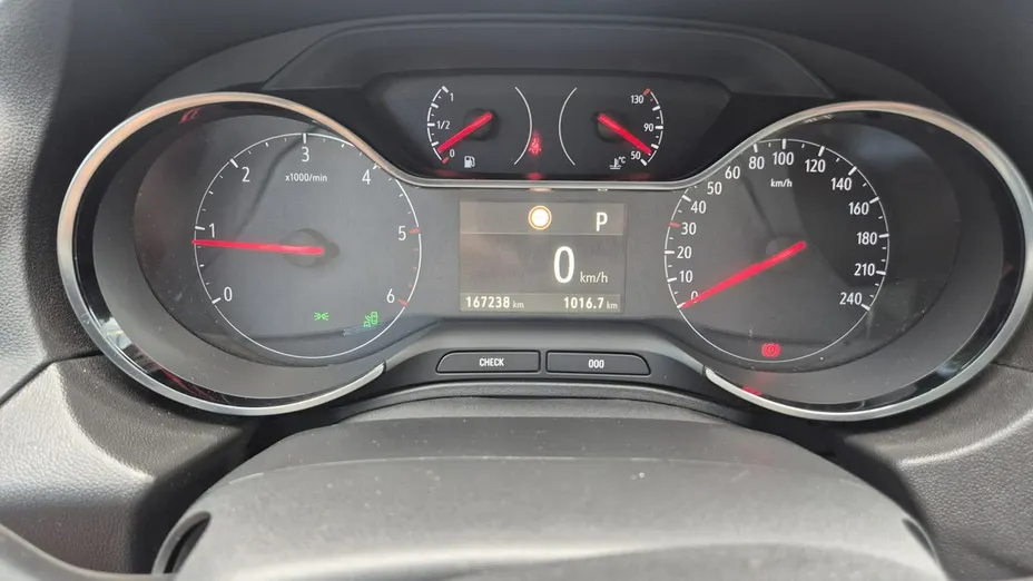 OPEL Grandland X -