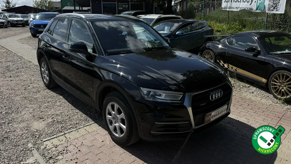 AUDI Q5 -