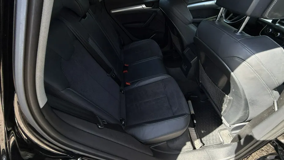 AUDI Q5 -