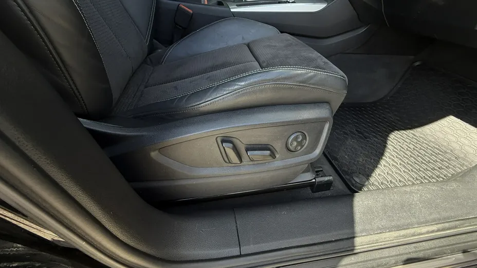 AUDI Q5 -