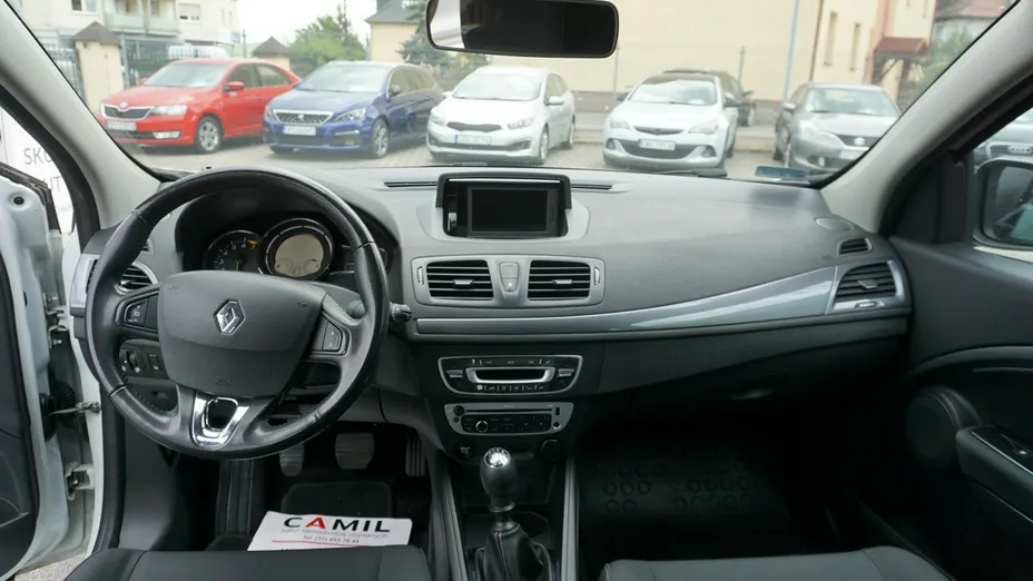 RENAULT Megane -