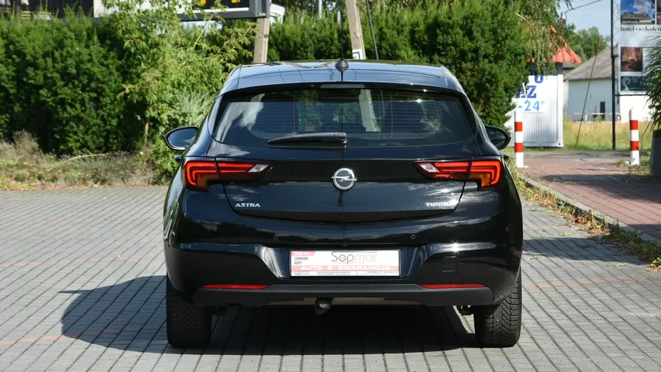 OPEL Astra -