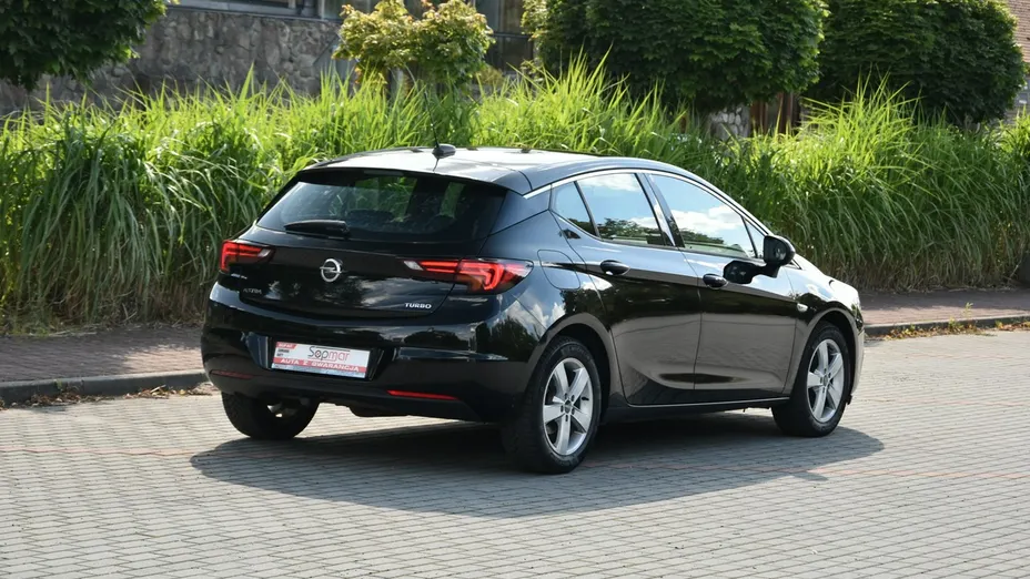 OPEL Astra -