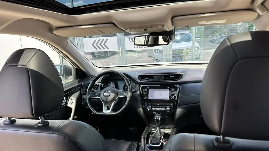NISSAN X-Trail -
