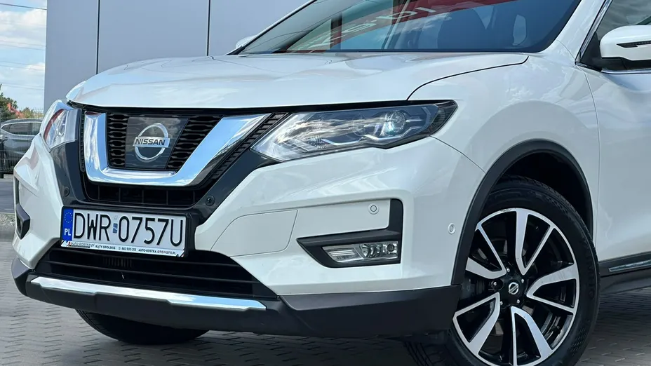 NISSAN X-Trail -