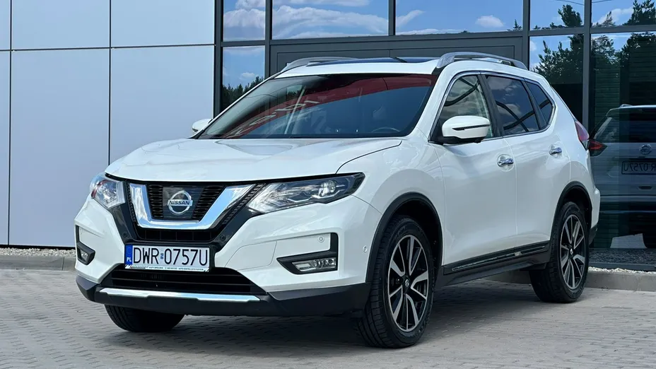 NISSAN X-Trail -