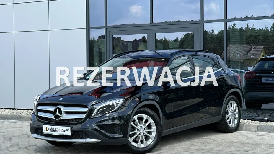 MERCEDES-BENZ GLA -