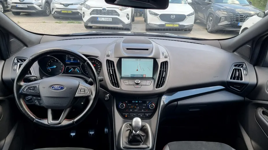 FORD Kuga -