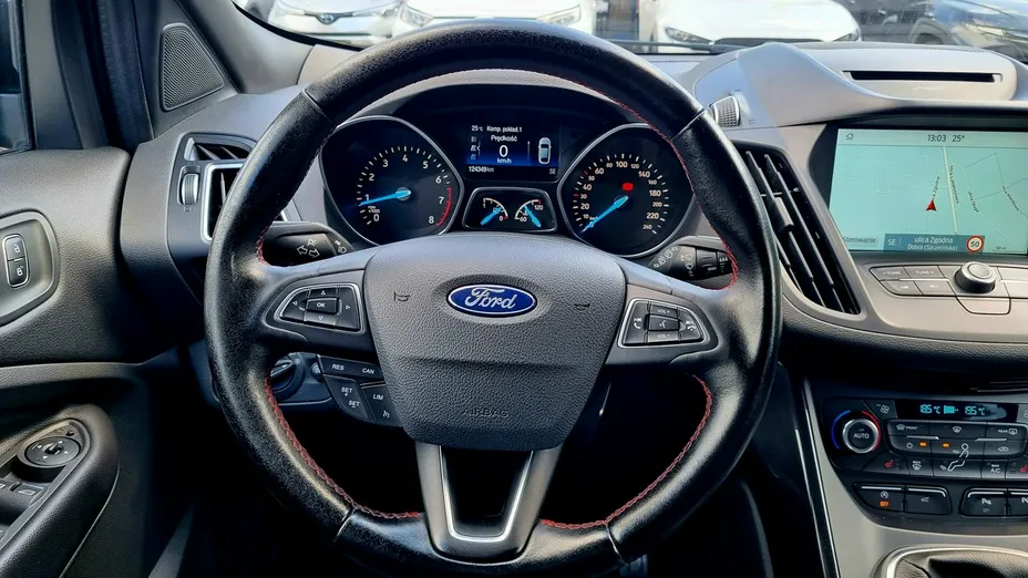 FORD Kuga -