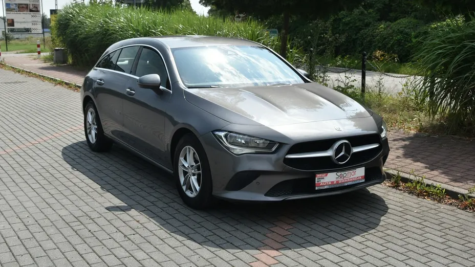 MERCEDES-BENZ CLA -