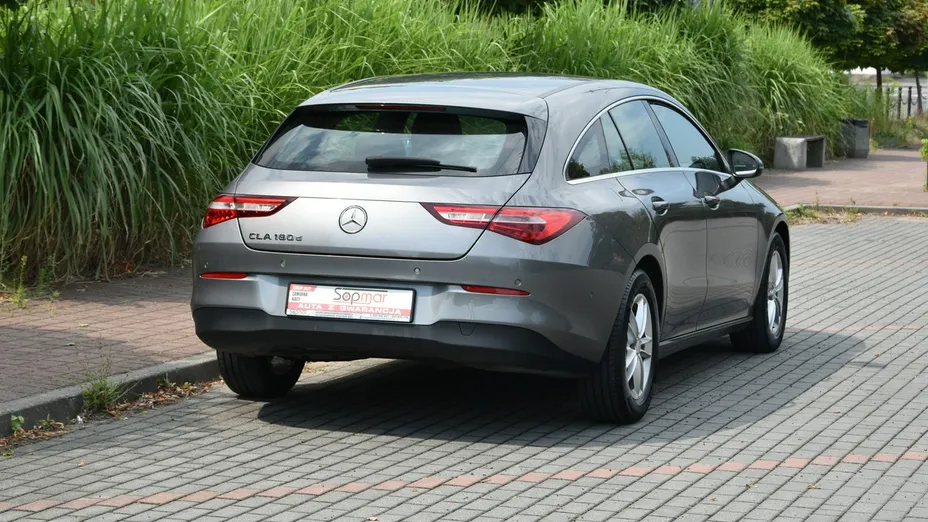 MERCEDES-BENZ CLA -