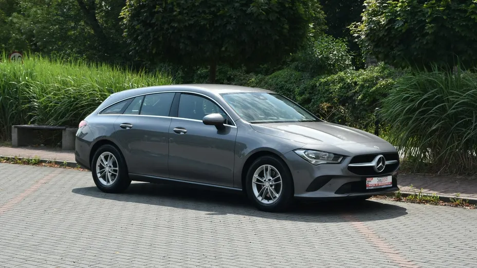 MERCEDES-BENZ CLA -