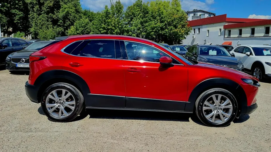 MAZDA CX-30 -