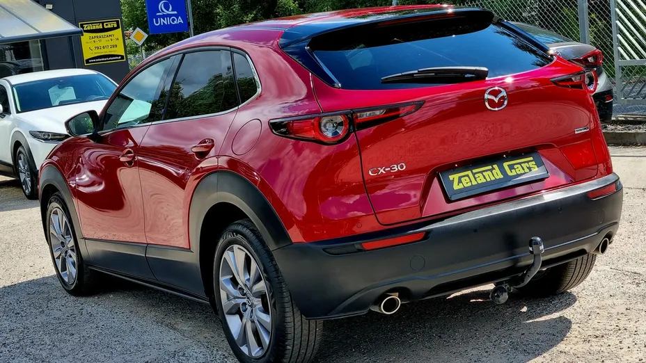 MAZDA CX-30 -
