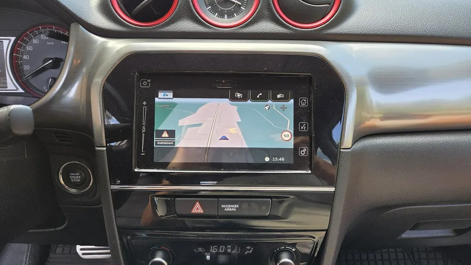 SUZUKI Vitara -