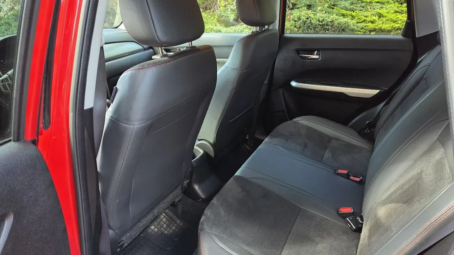 SUZUKI Vitara -