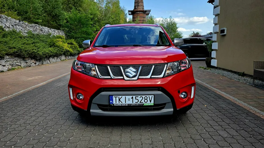 SUZUKI Vitara -